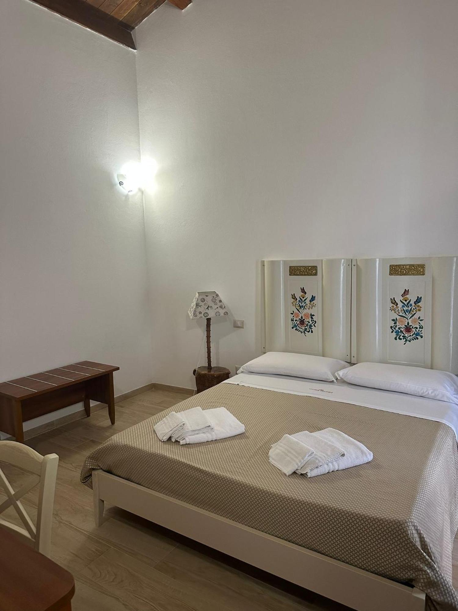 B&B Vittorio Emanuele Cirò Marina Zewnętrze zdjęcie